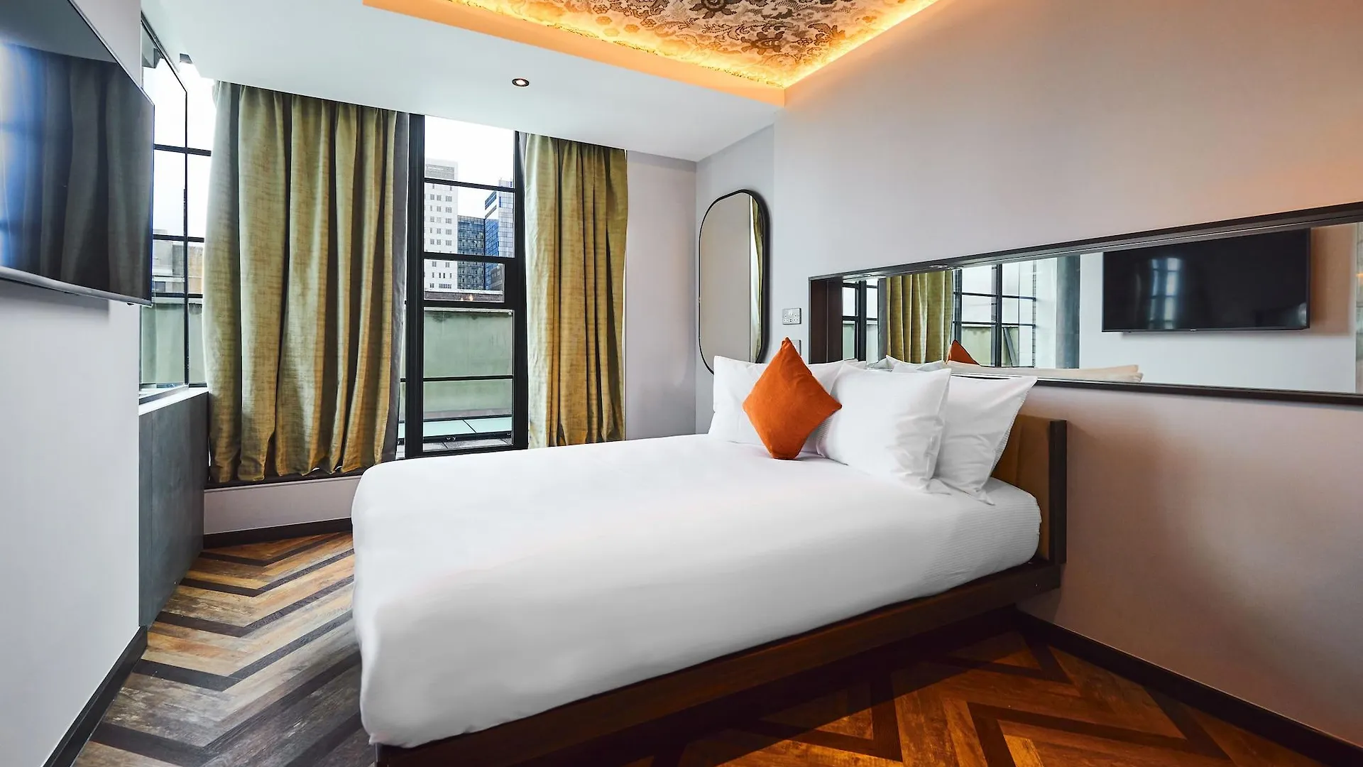 New Road Hotel Лондон 4*,  Великобритания
